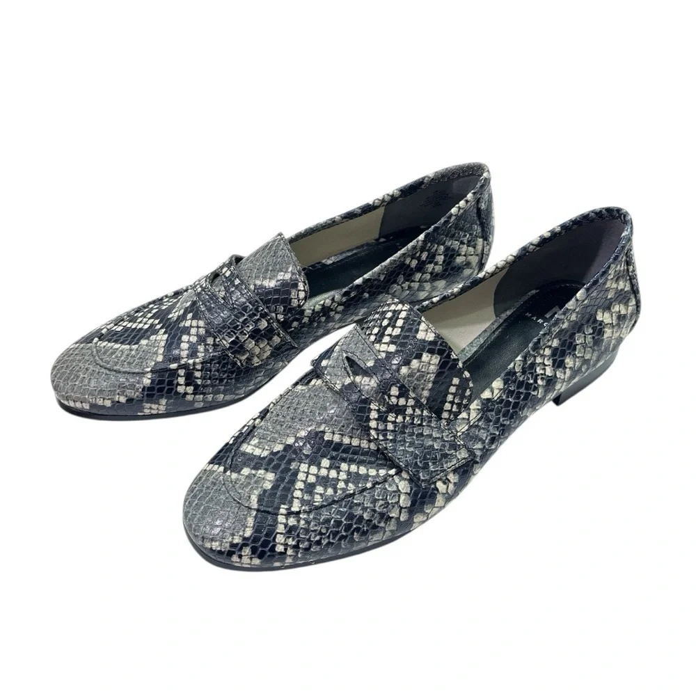 Marc Fisher ML Change 2 Leather Snake Print Loafer size 6 in Black/Grey